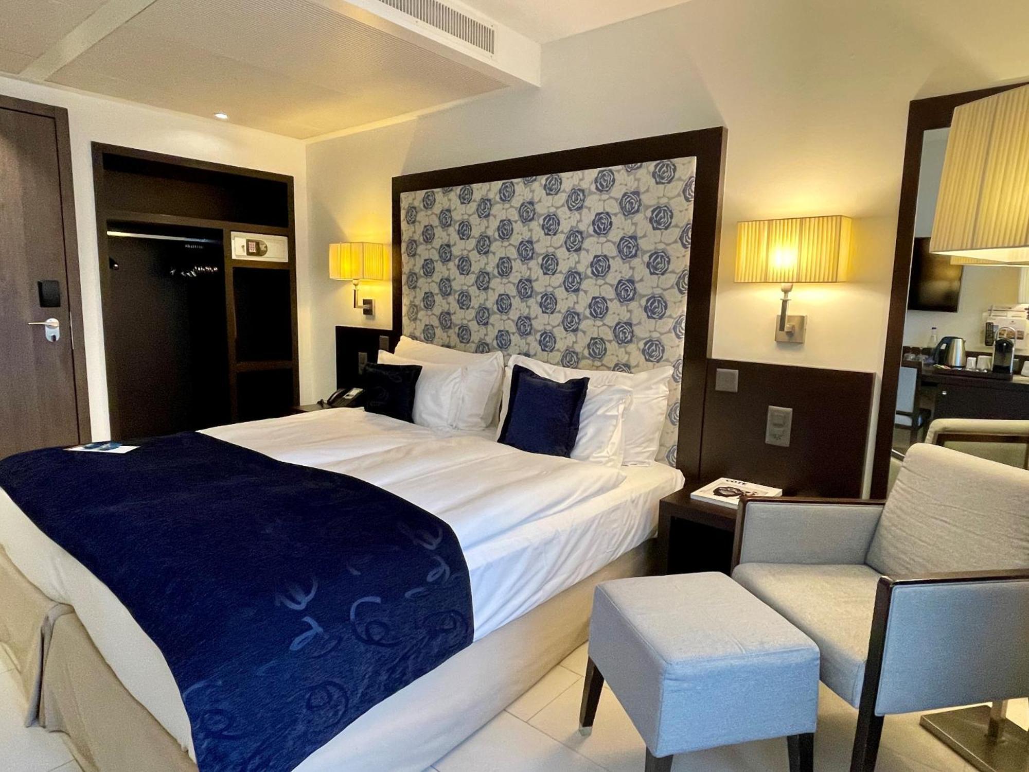 Hotel Beaulac Невшатель Экстерьер фото